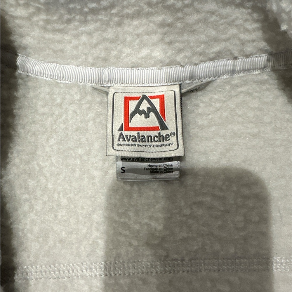 Avalanche Zip Up - image 2